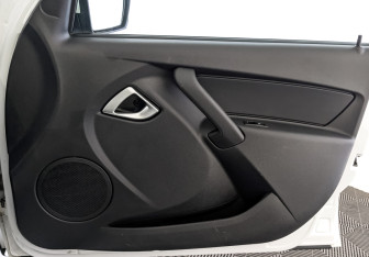 Подержанный автомобиль LADA (ВАЗ) Granta Sedan 2024 года (25 фото)