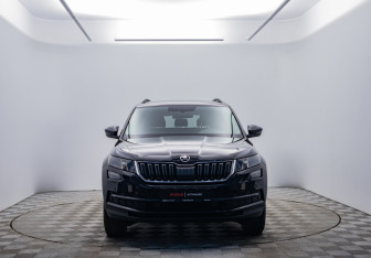 Подержанный автомобиль Skoda Kodiaq 2018 года (2 фото)
