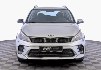 Подержанный автомобиль Kia Rio Hatchback 2021 года (2 фото)