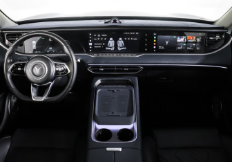 Подержанный автомобиль Voyah Free 2023 года (13 фото)