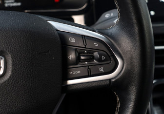 Подержанный автомобиль Geely Tugella 2021 года (25 фото)