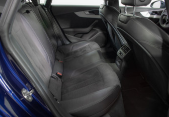 Подержанный автомобиль Audi A5 Liftback 2018 года (10 фото)