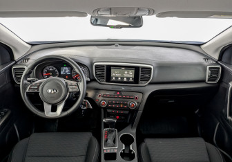 Подержанный автомобиль Kia Sportage 2019 года (14 фото)