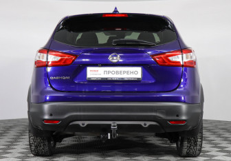 Подержанный автомобиль Nissan Qashqai 2018 года (6 фото)
