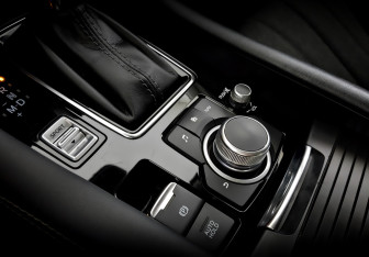 Подержанный автомобиль Mazda 6 Sedan 2020 года (25 фото)