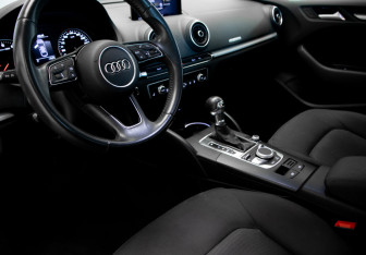 Подержанный автомобиль Audi A3 Sedan 2019 года (7 фото)