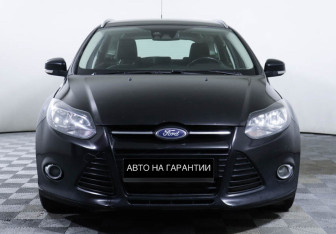 Подержанный автомобиль Ford Focus Wagon 2015 года (2 фото)