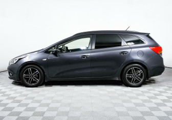 Подержанный автомобиль Kia Ceed Wagon 2013 года (3 фото)