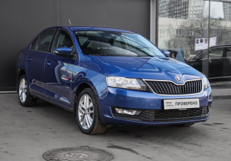 Подержанный автомобиль Skoda Rapid Liftback 2017 года (3 фото)
