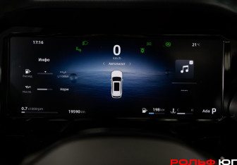 Подержанный автомобиль Geely Monjaro 2025 года (9 фото)