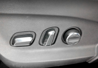 Подержанный автомобиль Exeed TXL 2023 года (21 фото)