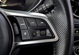 Подержанный автомобиль Evolute i-JOY 2023 года (29 фото)