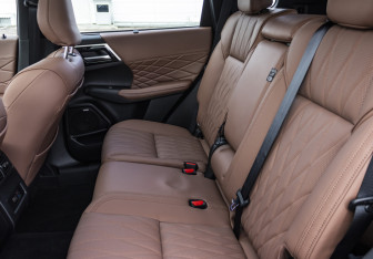 Новый Mitsubishi Outlander 2025 (16 фото)