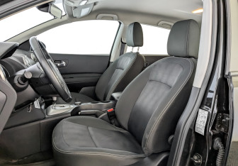 Подержанный автомобиль Nissan Qashqai 2013 года (20 фото)