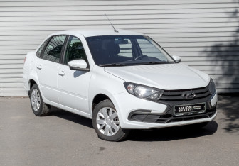 Подержанный автомобиль LADA (ВАЗ) Granta Sedan 2023 года (3 фото)