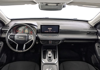 Подержанный автомобиль Haval Jolion 2022 года (14 фото)