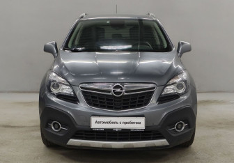 Подержанный автомобиль Opel Mokka 2014 года (2 фото)