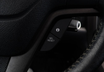 Подержанный автомобиль Honda CR-V 2012 года (18 фото)