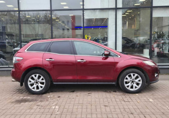 Подержанный автомобиль Mazda CX-7 2008 года (4 фото)