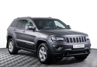 Подержанный автомобиль Jeep Grand Cherokee 2013 года (3 фото)