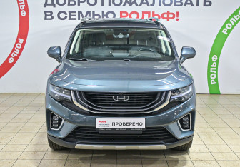 Подержанный автомобиль Geely Okavango 2023 года (2 фото)