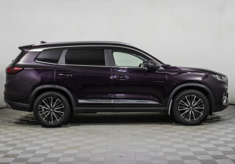 Подержанный автомобиль Chery Tiggo 8 Pro 2021 года (4 фото)