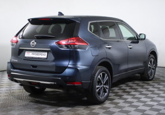 Подержанный автомобиль Nissan X-Trail 2019 года (5 фото)