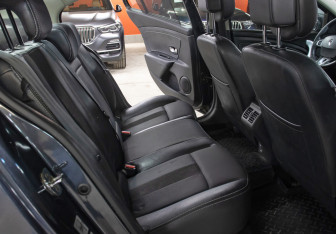 Подержанный автомобиль Renault Fluence 2010 года (12 фото)