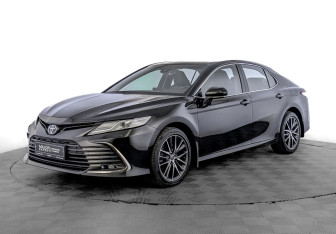 Подержанный автомобиль Toyota Camry Sedan 2021 года (1 фото)