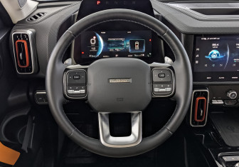 Подержанный автомобиль Haval Dargo 2023 года (20 фото)