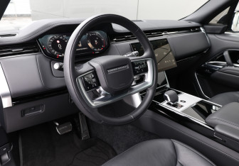 Подержанный автомобиль Land Rover Range Rover 2024 года (19 фото)