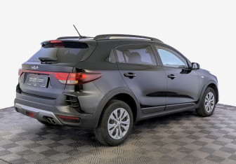 Подержанный автомобиль Kia Rio Hatchback 2022 года (5 фото)