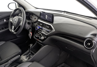 Подержанный автомобиль Changan Alsvin 2023 года (13 фото)