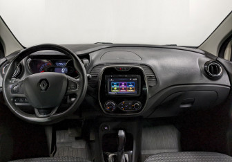 Подержанный автомобиль Renault Kaptur 2019 года (22 фото)
