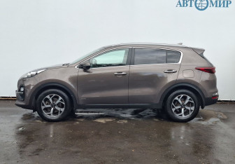 Подержанный автомобиль Kia Sportage 2020 года (8 фото)