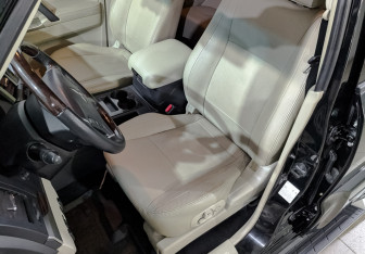 Подержанный автомобиль Mitsubishi Pajero 2017 года (20 фото)