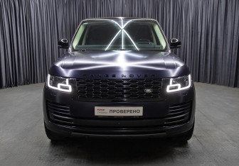Подержанный автомобиль Land Rover Range Rover 2018 года (2 фото)