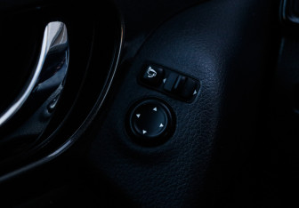 Подержанный автомобиль Nissan X-Trail 2020 года (14 фото)