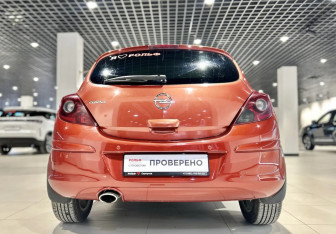 Подержанный автомобиль Opel Corsa 2012 года (6 фото)