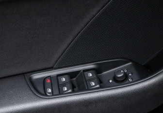 Подержанный автомобиль Audi A3 Sedan 2018 года (22 фото)