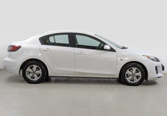 Подержанный автомобиль Mazda 3 Sedan 2012 года (4 фото)
