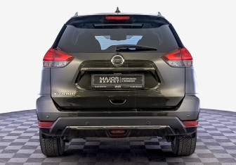 Подержанный автомобиль Nissan X-Trail 2019 года (6 фото)