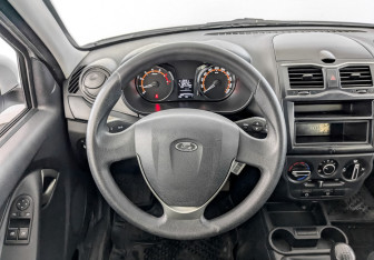 Подержанный автомобиль LADA (ВАЗ) Granta Sedan 2022 года (20 фото)