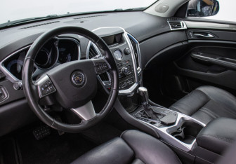 Подержанный автомобиль Cadillac SRX 2012 года (9 фото)