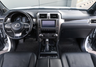 Подержанный автомобиль Lexus GX 2020 года (12 фото)
