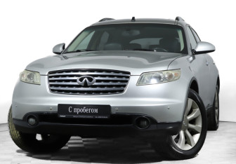 Подержанный автомобиль Infiniti FX 2003 года (17 фото)