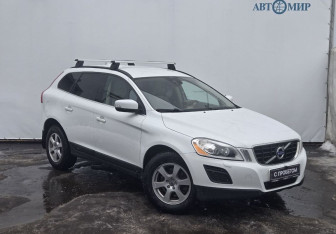 Подержанный автомобиль Volvo XC60 2012 года (3 фото)