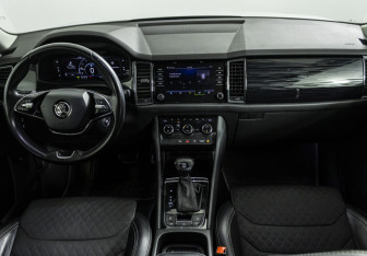 Подержанный автомобиль Skoda Kodiaq 2020 года (12 фото)