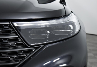 Подержанный автомобиль Ford Explorer 2020 года (5 фото)