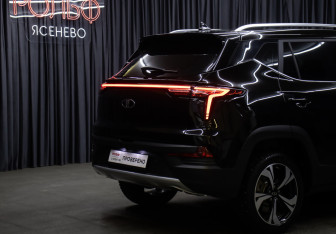 Подержанный автомобиль Москвич 3 2023 года (23 фото)